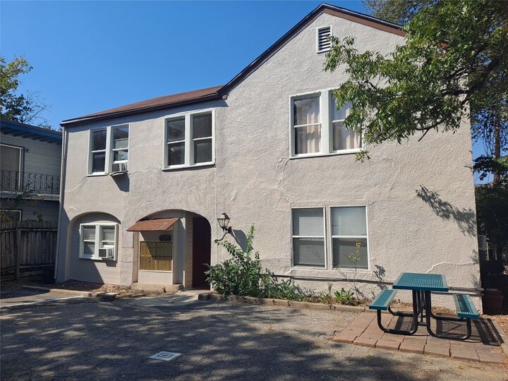 Property Photo: 1906 San Gabriel Street 9 TX 78705