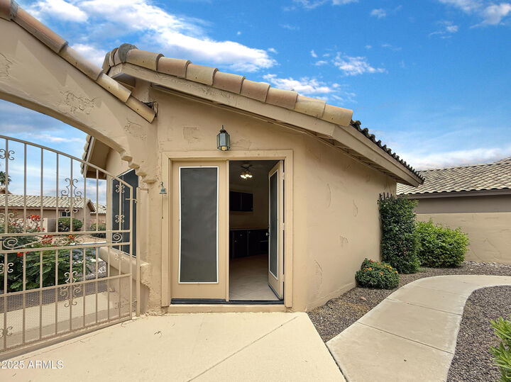 Property Photo:  14235 W Shawnee Trail  AZ 85374 