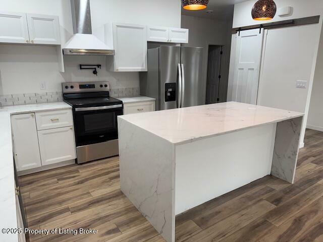 Property Photo:  1180 24th Street W  ND 58601 
