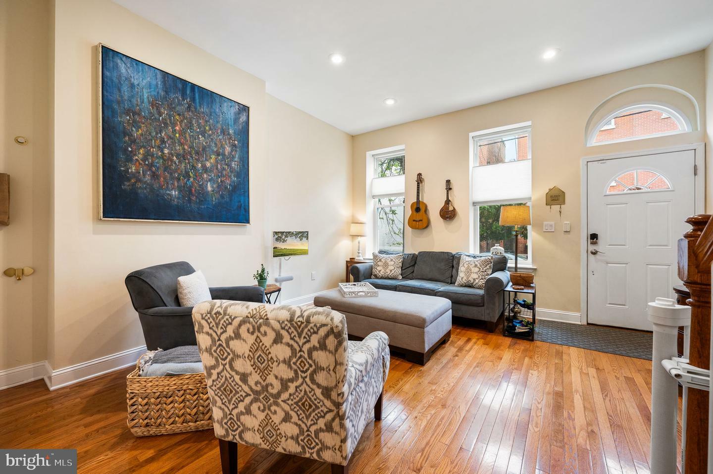 Property Photo: 866 N 20th Street PA 19130