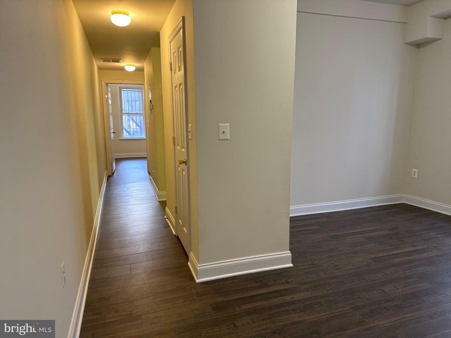Property Photo: 1340 Fairmont Street NW 3 DC 20009