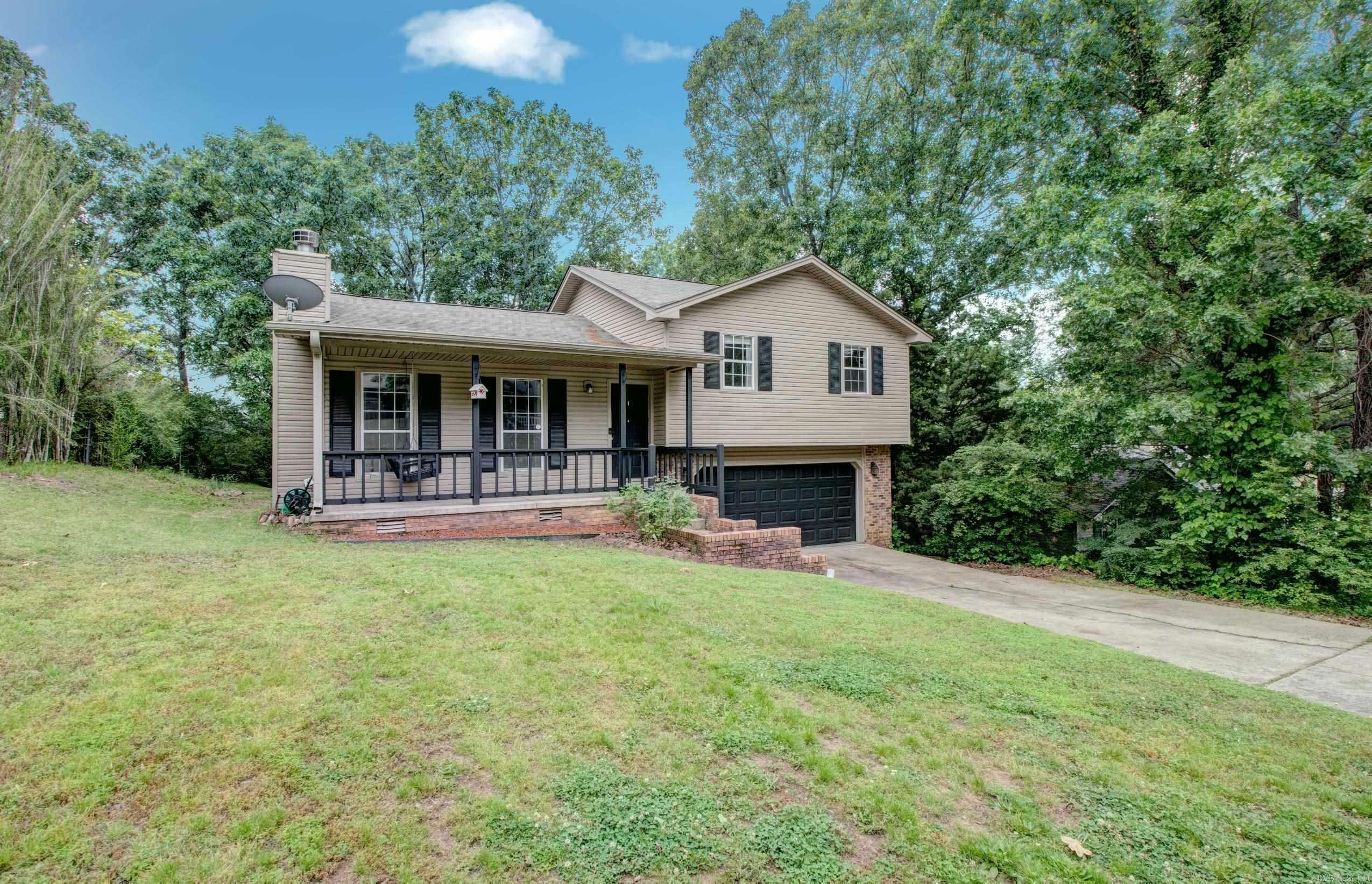 Property Photo: 304 Texas Avenue AR 72118