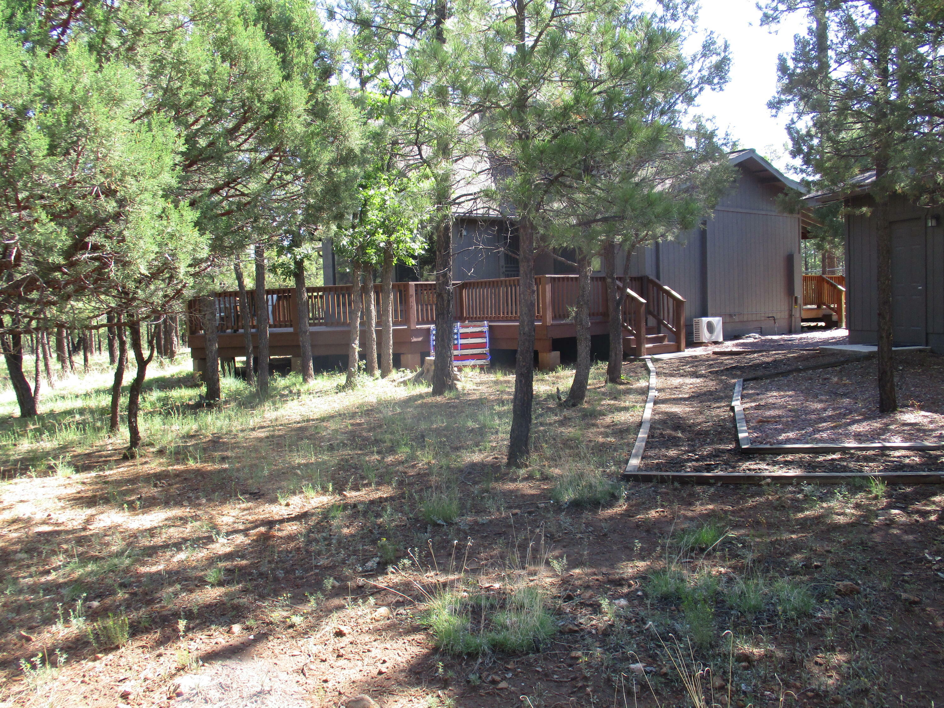 Property Photo: 2421 Sioux Lane AZ 86024