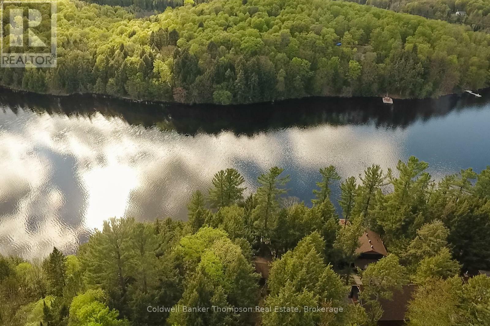 Property Photo: 154 North Drive ON P1H 2J2