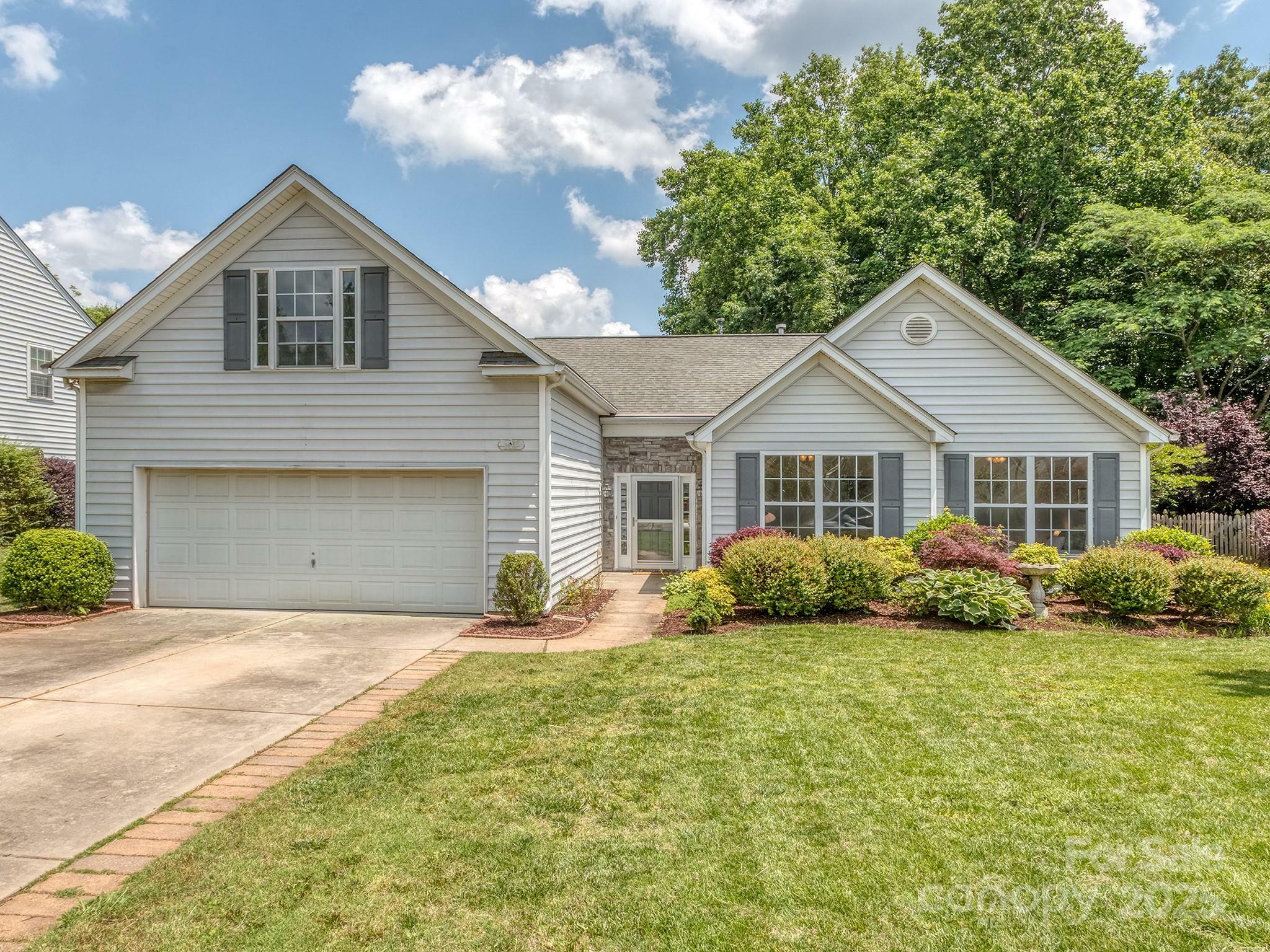 Property Photo: 3066 Orion Drive SC 29707