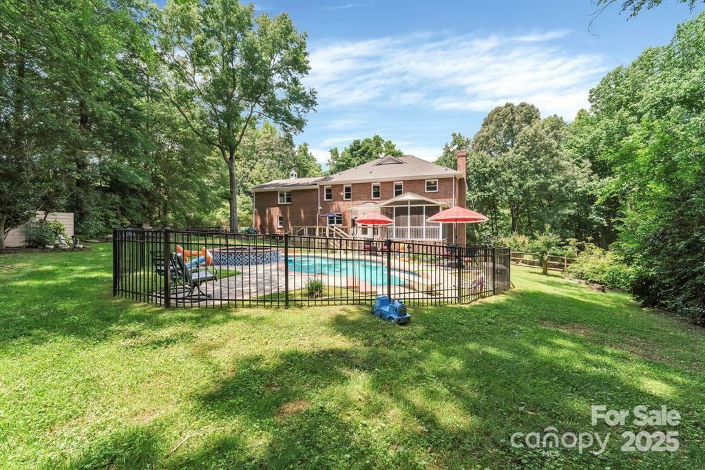 Property Photo: 1134 Willow Oaks Trail NC 28104
