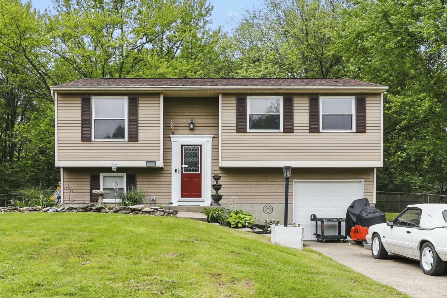 Property Photo: 6471 Springhouse Avenue OH 45140