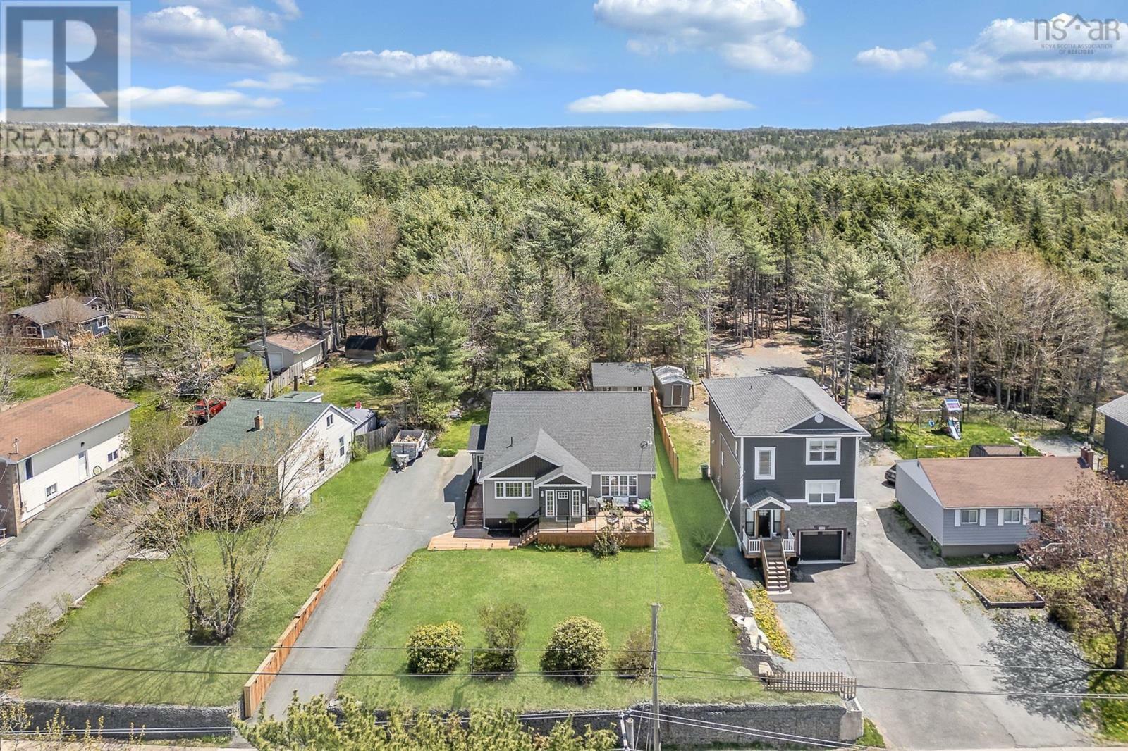 Property Photo: 704 Waverley Road NS B2X 2G4