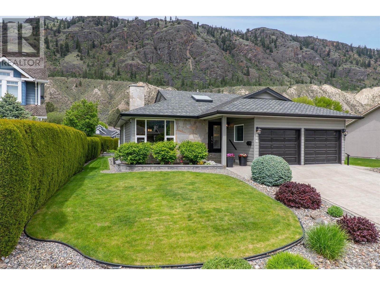 Property Photo: 426 Nueva Wynd BC V2H 1S1