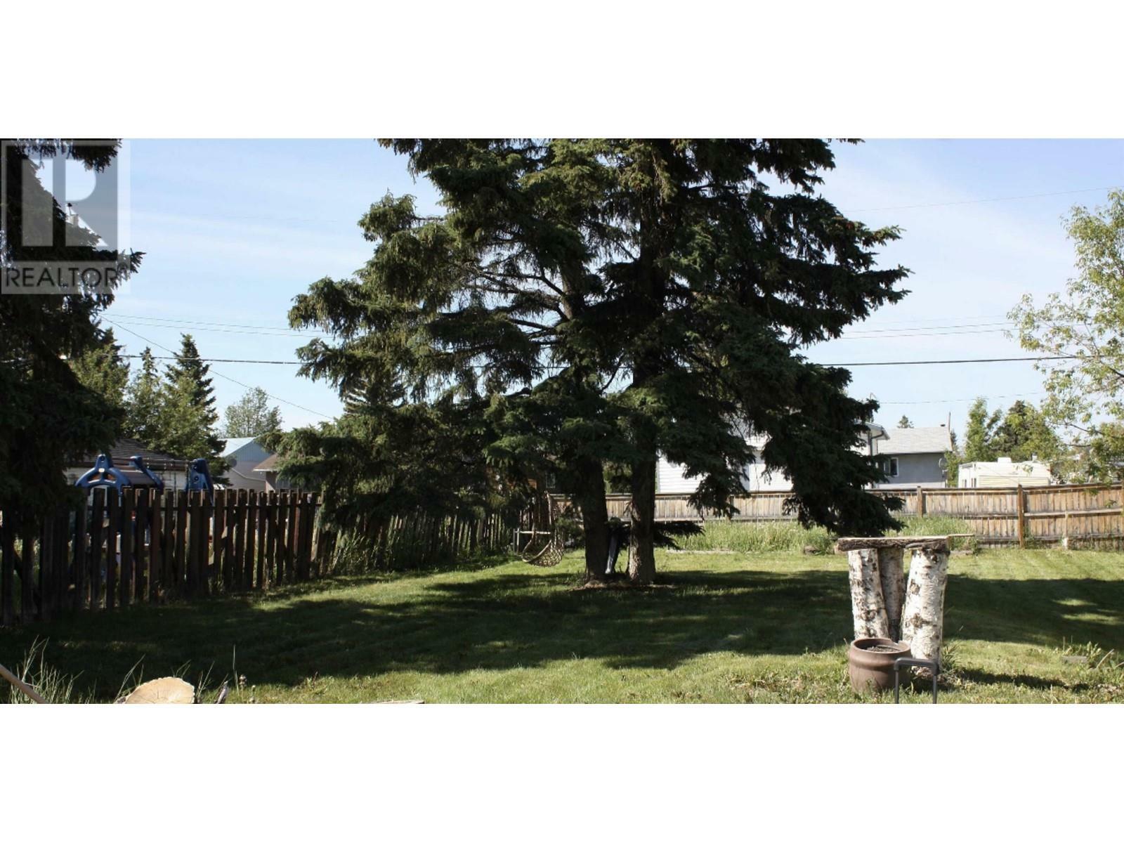 8108 97 Avenue  Fort St. John BC V1J 1L8 photo