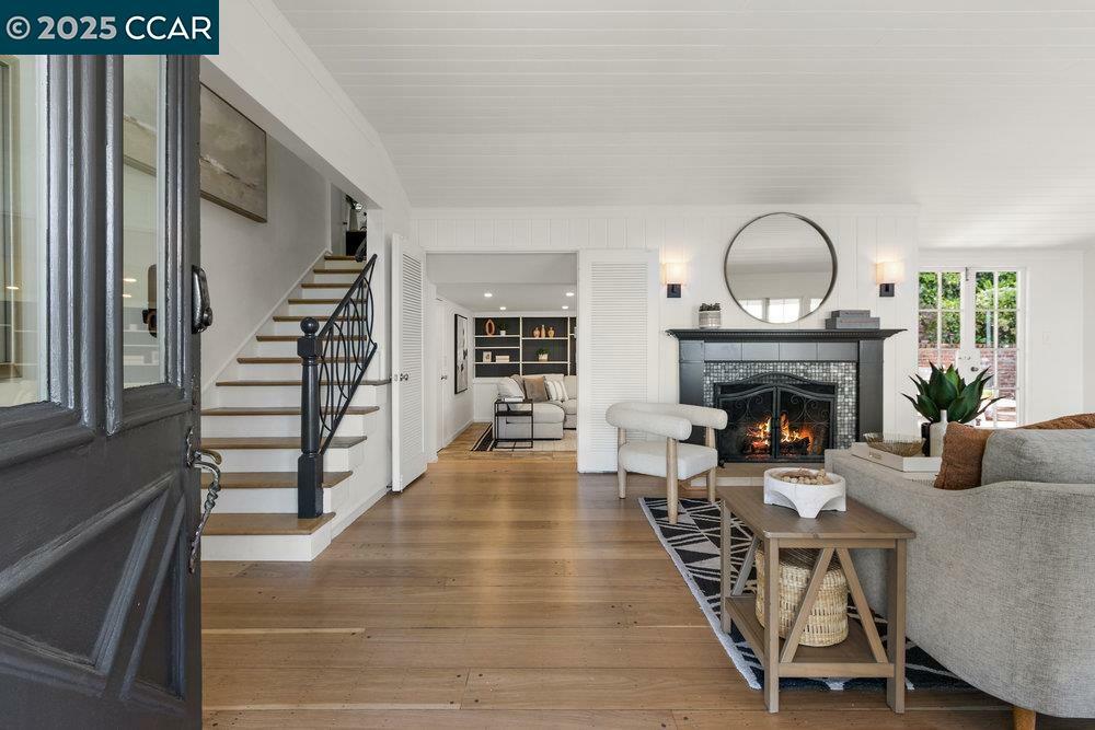 Property Photo: 6342 Chelton Dr CA 94611