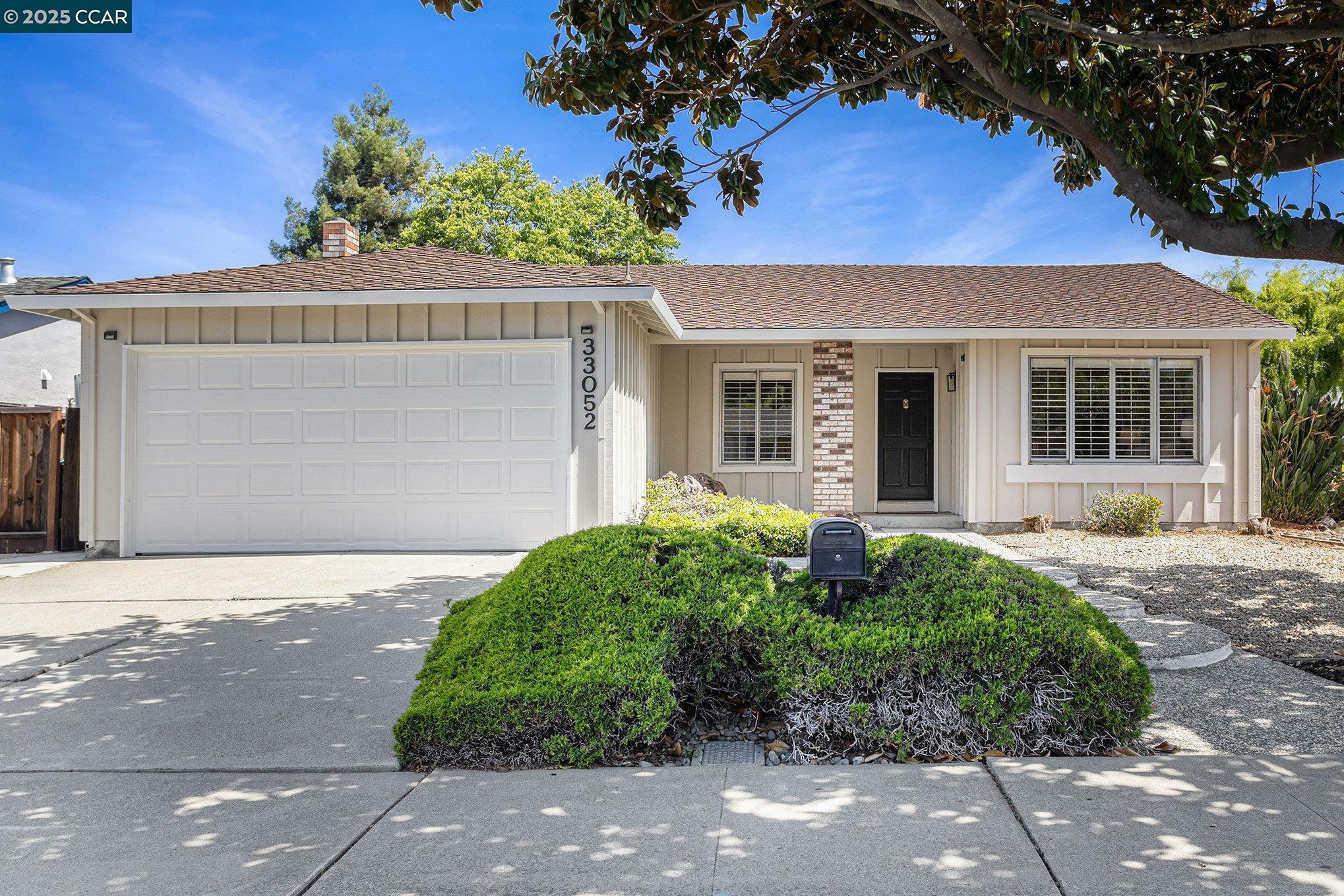 Property Photo:  33052 Arizona St  CA 94587 