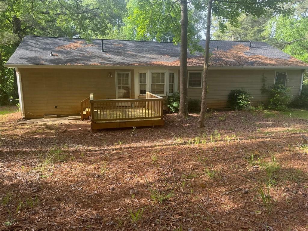 Property Photo:  411 Willow Court  GA 30094 