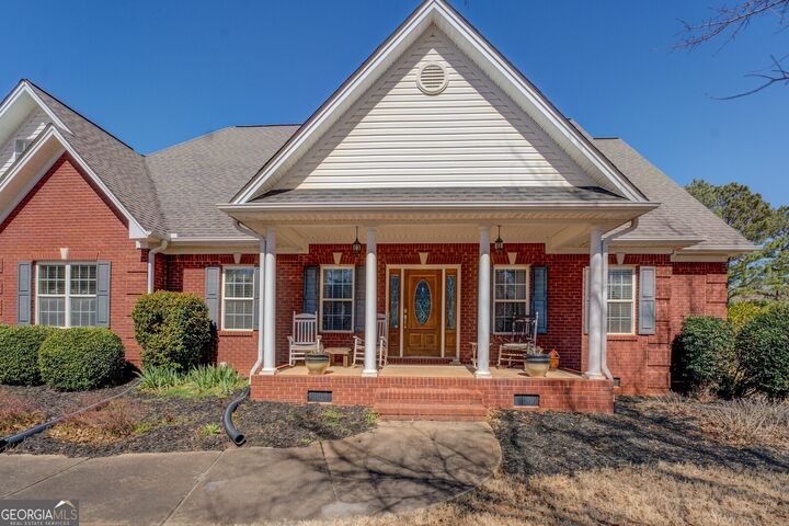 Property Photo: 212 Willow Ridge Lane GA 30233