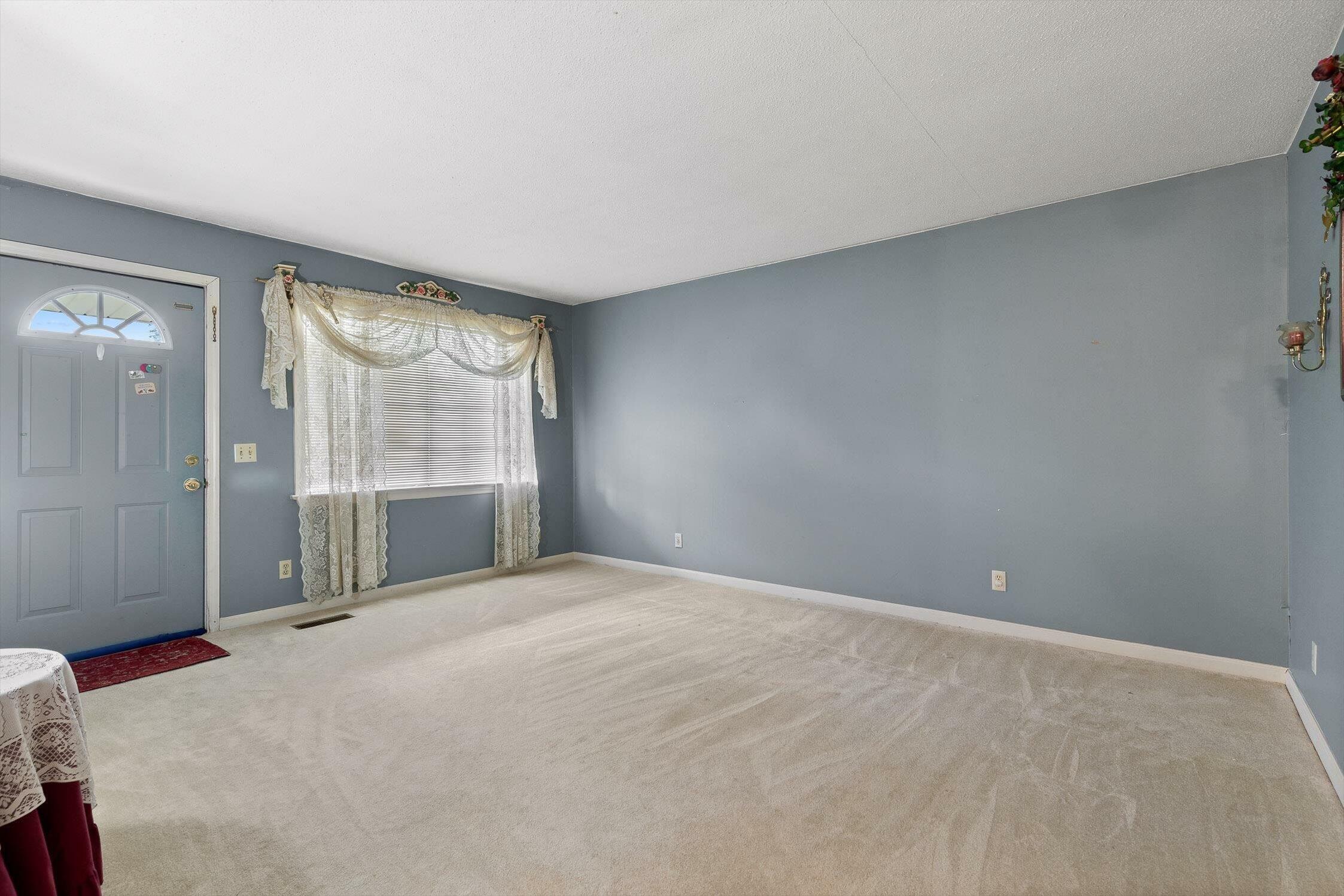 Property Photo: 195 Poplar Avenue GA 30752