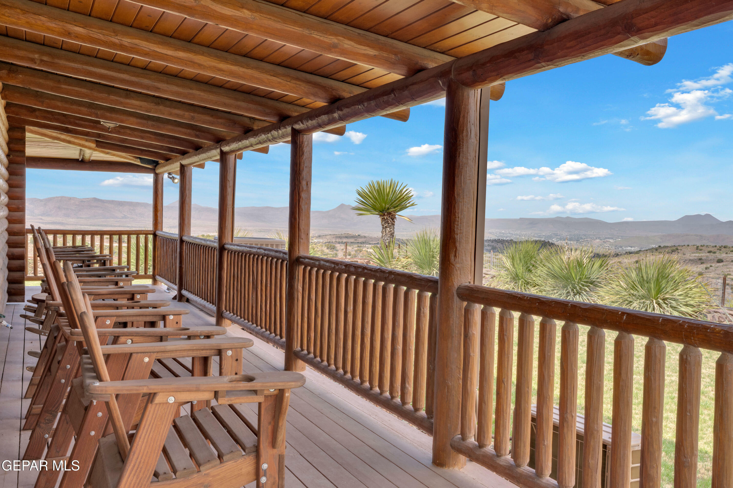 Property Photo: 2 Scenic Ridge Road N TX 99999