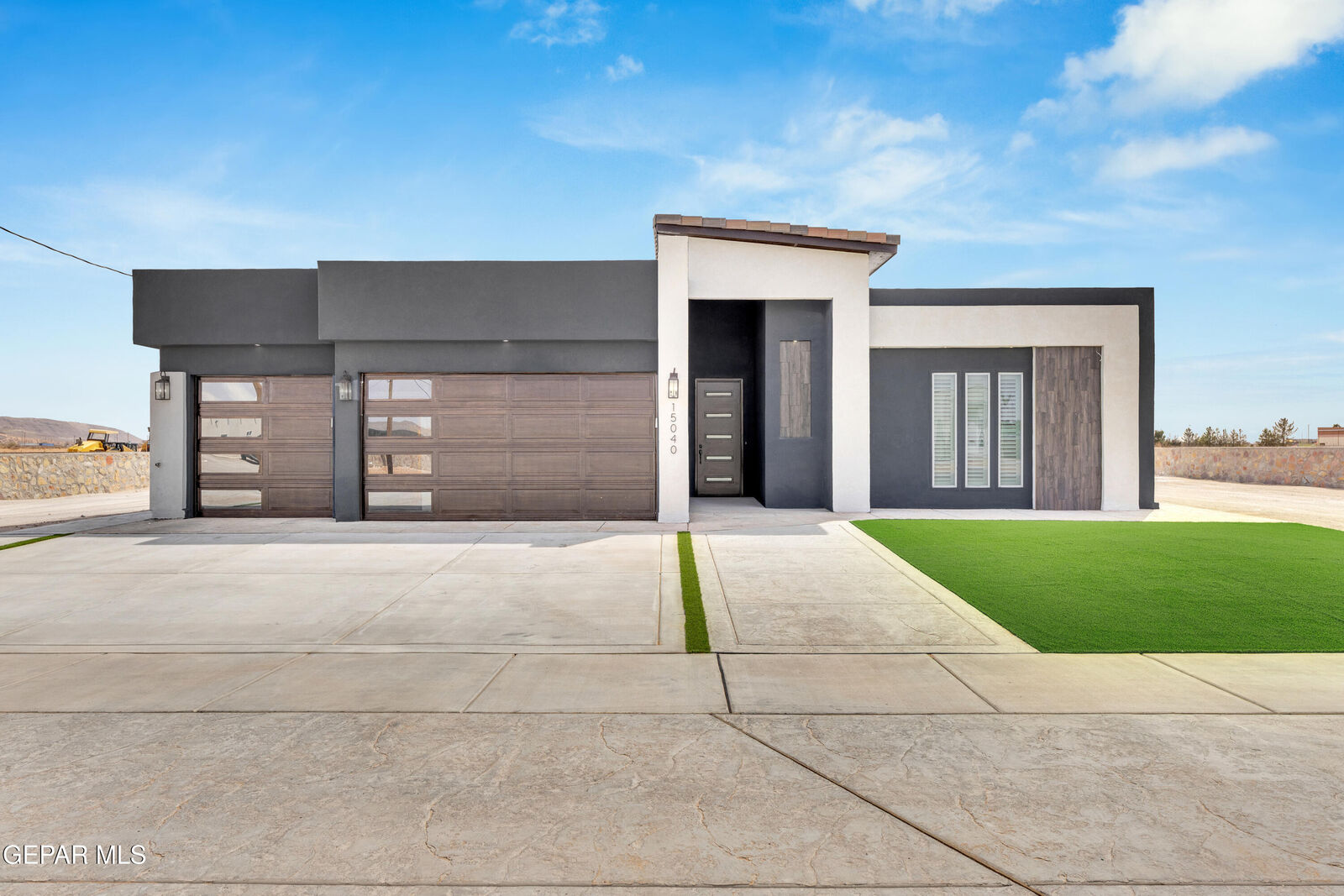 Property Photo: 15040 Hinojos Ave Avenue TX 79938