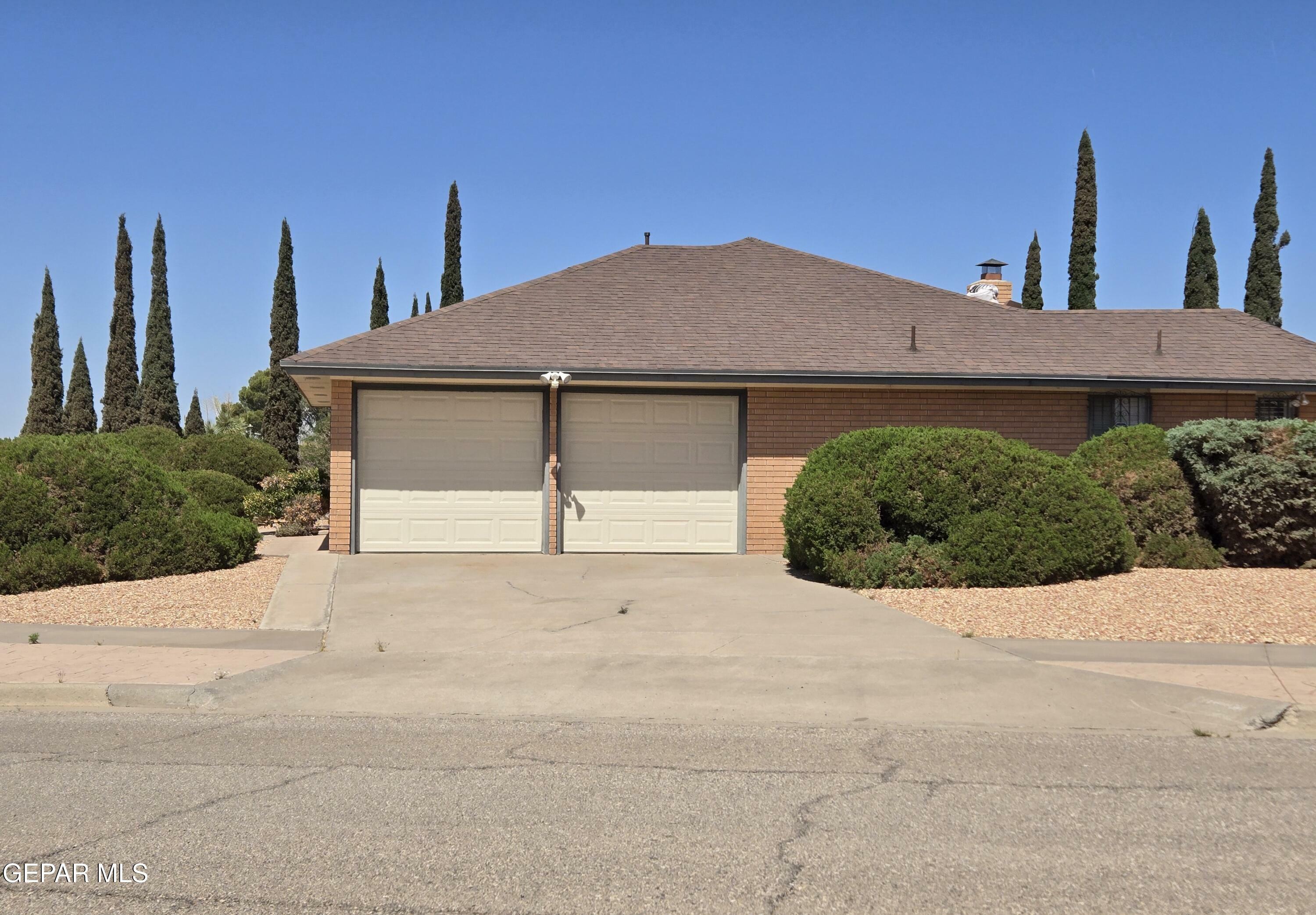 Property Photo: 10537 Ashridge Drive TX 79925