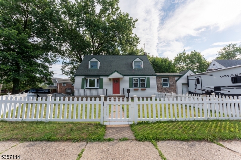 155 Liberty Rd  Teaneck Twp. NJ 07621 photo