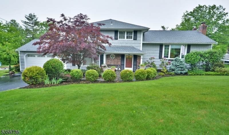 Property Photo: 41 N Baums Ct 1 NJ 07039