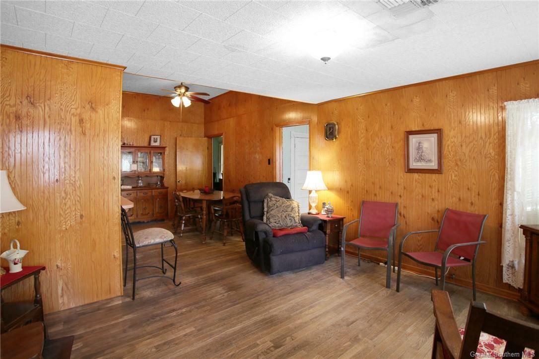 Property Photo: 602 W Hudspeth Street LA 70591