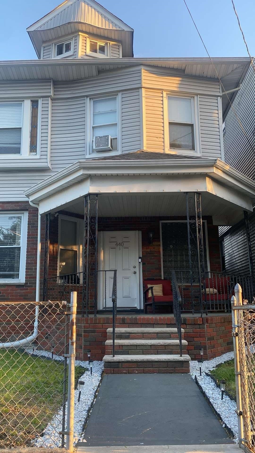 Property Photo:  440 Park Ave  NJ 07504 