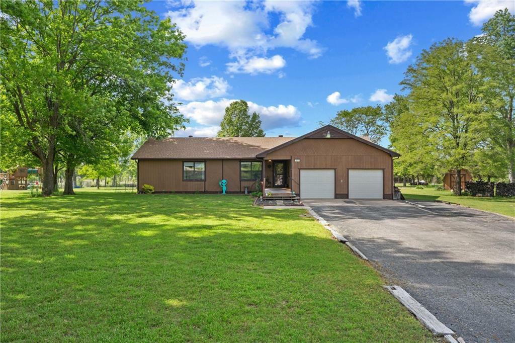 Property Photo:  117 Fawnwood Drive  KS 67337 