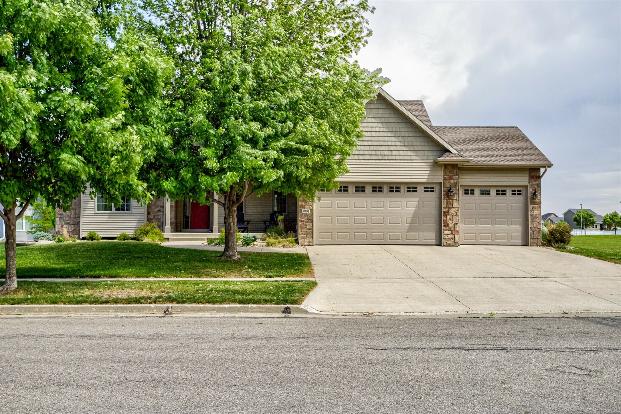 Property Photo: 3001 Harrison Road IA 50010