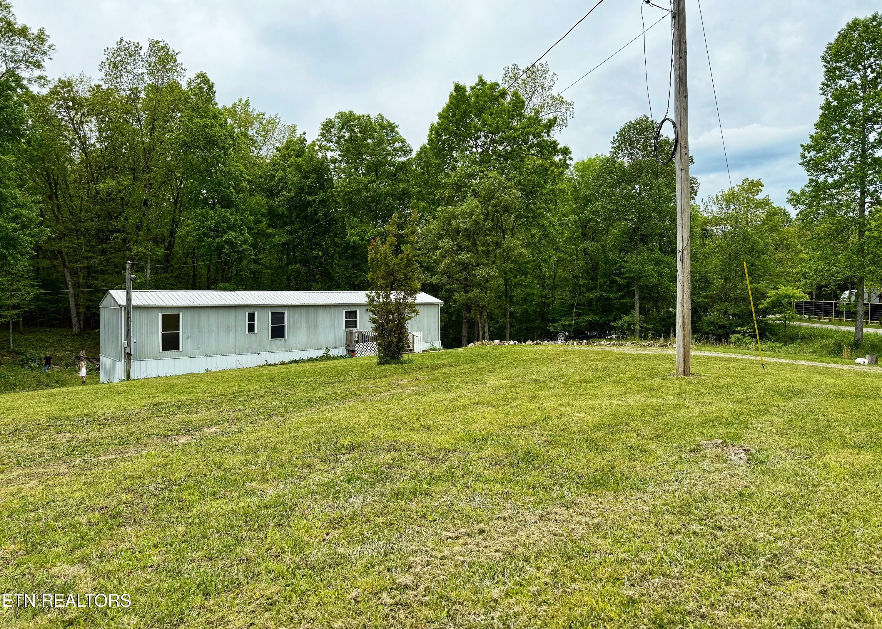 Property Photo: 109 Rodgers Rd TN 38572