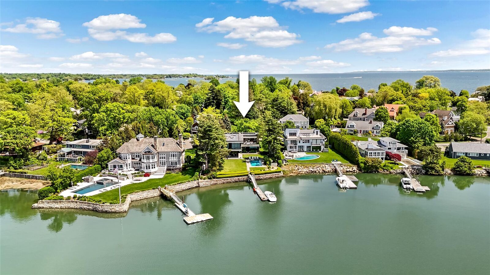 Property Photo: 1064 Bay Head Drive NY 10543