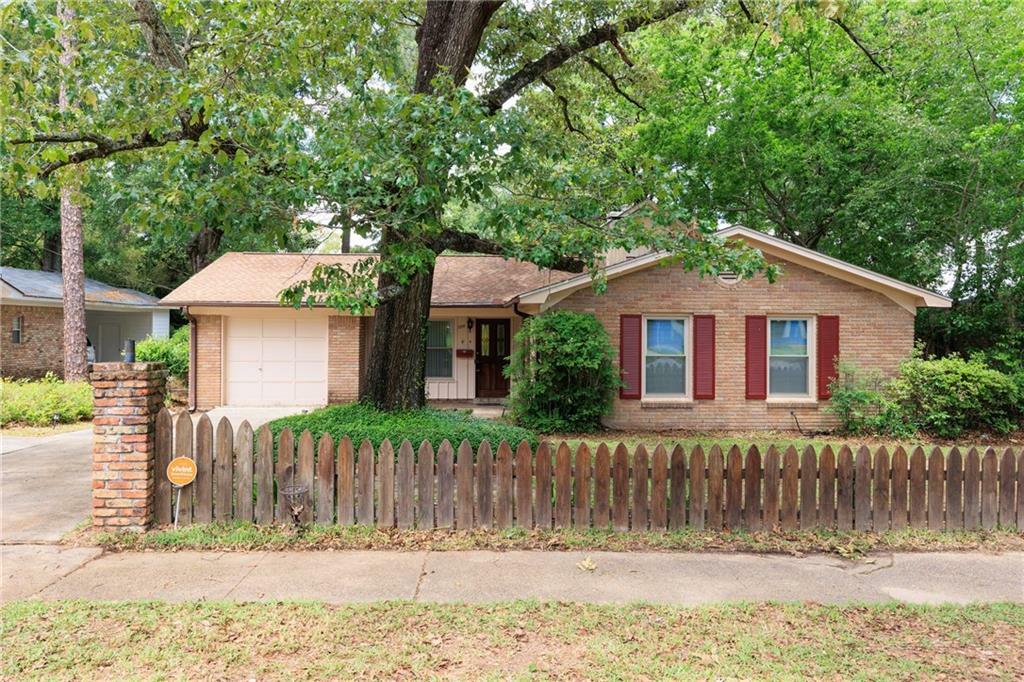 Property Photo: 3764 Pleasant Valley Road AL 36609