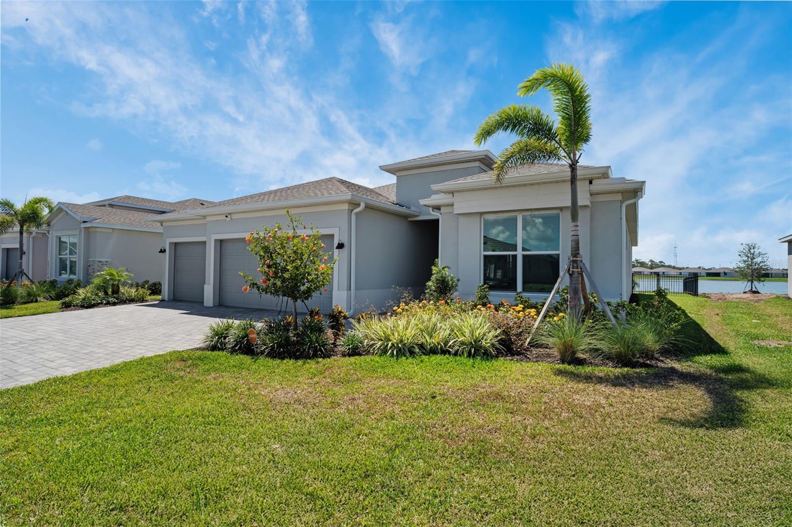 Property Photo: 8589 Saint Kitts Circle FL 34224