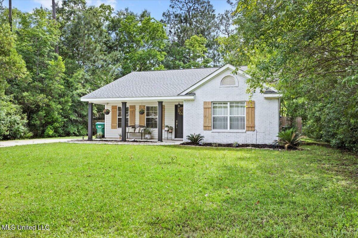 Property Photo: 8724 Goodland Drive MS 39553
