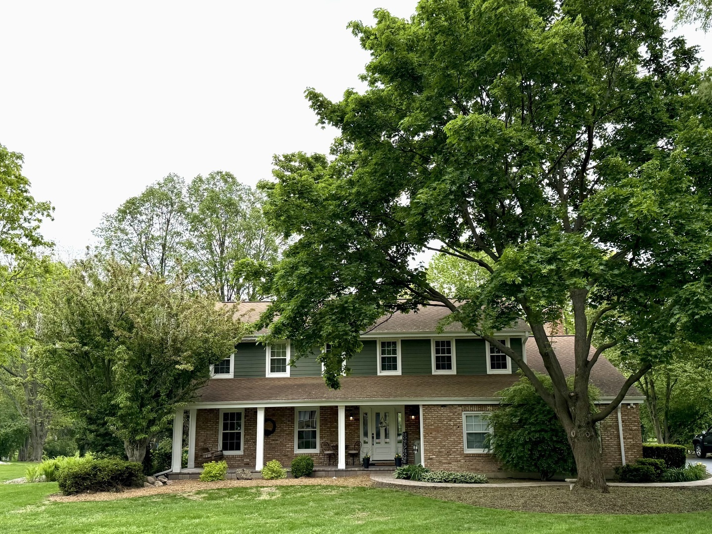 Property Photo: 25 Lagoon Drive IL 60047