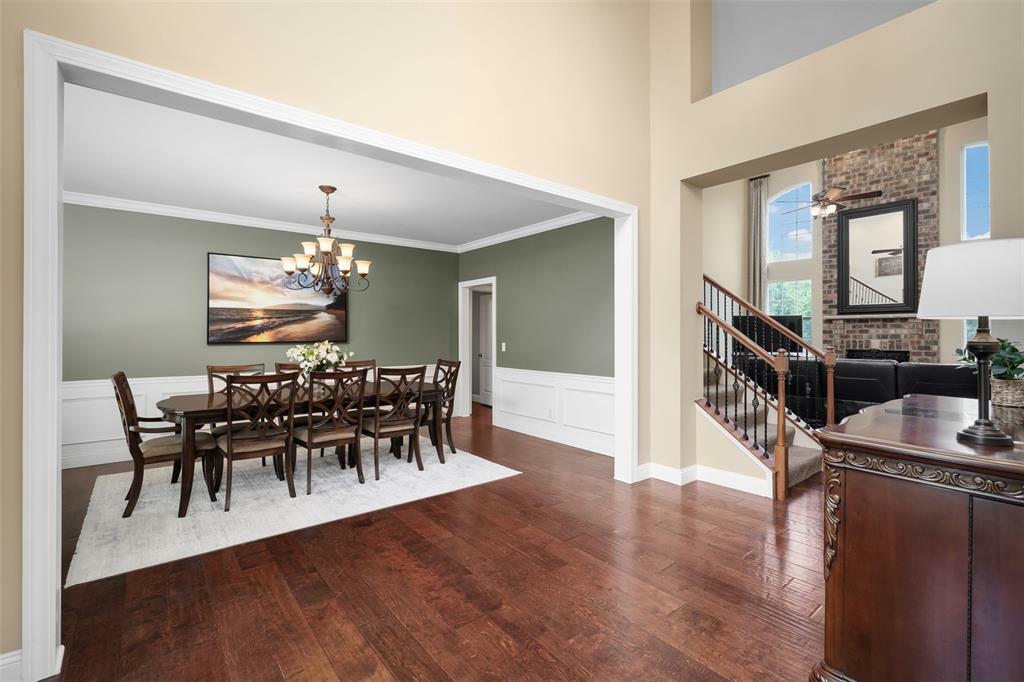 Property Photo: 600 Palace Place Court MO 63021