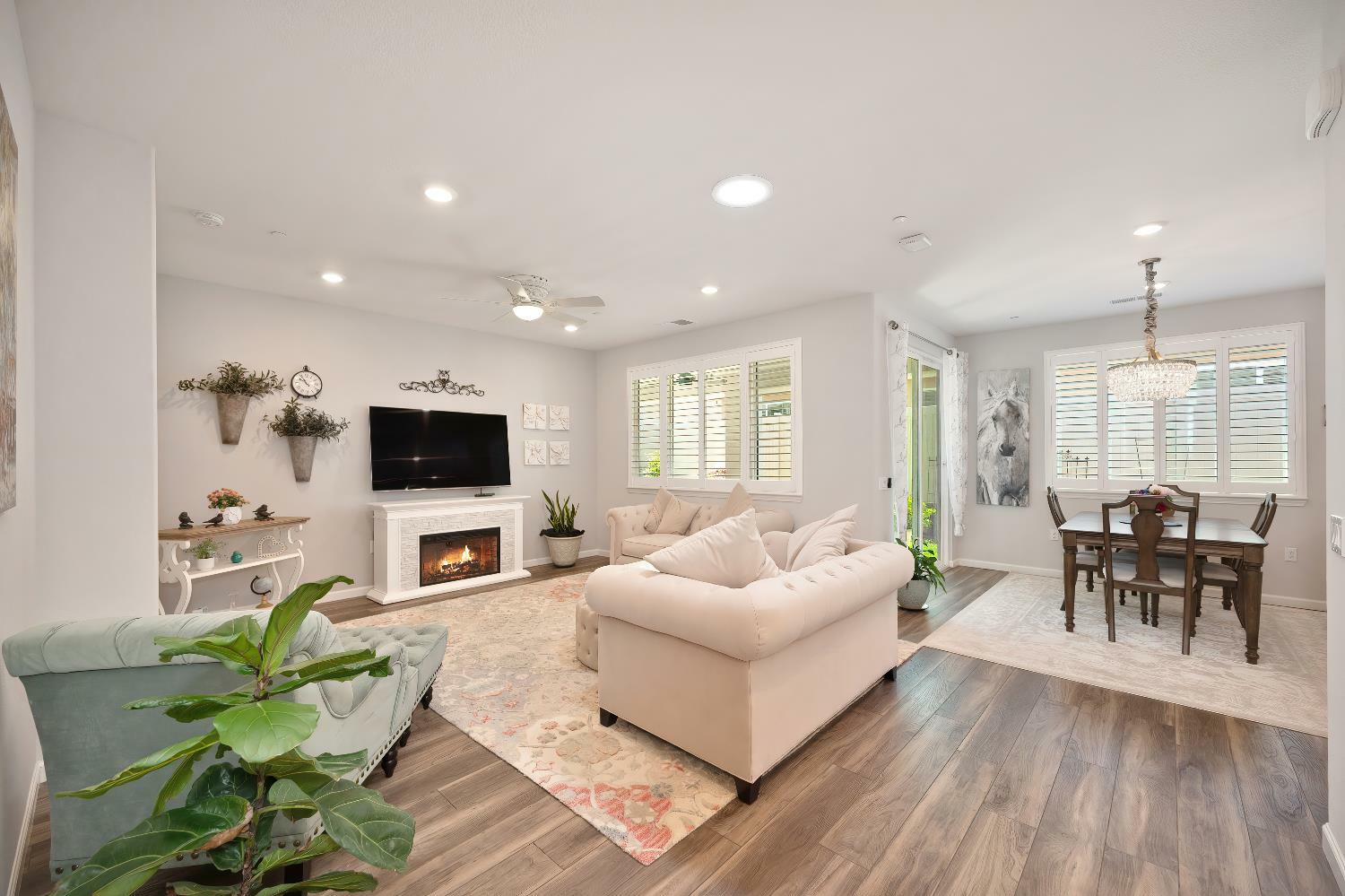 9114 Marisol  El Dorado Hills CA 95762 photo