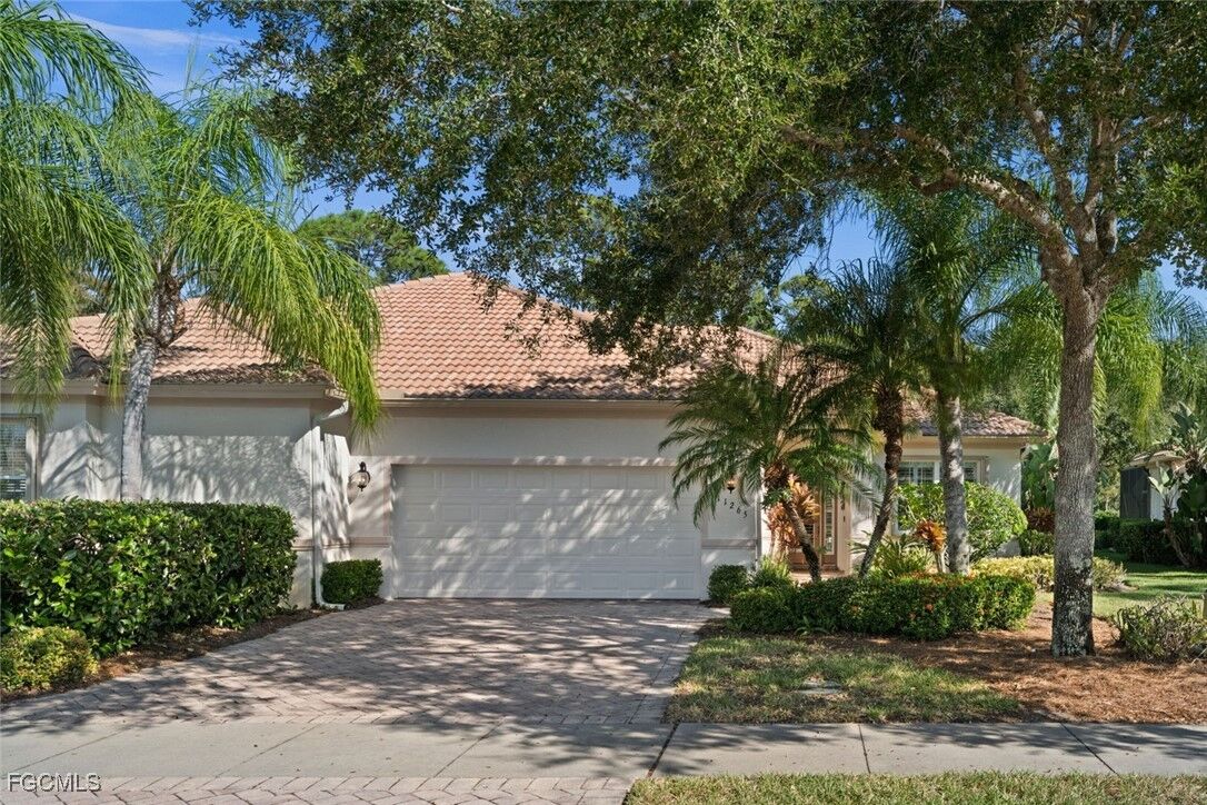 Property Photo: 11265 Suffield Street FL 33913