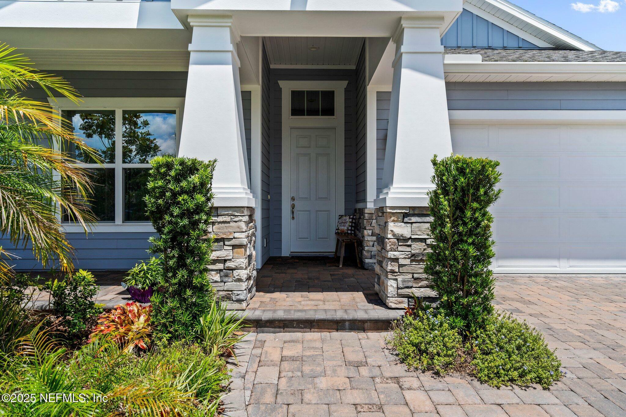 Property Photo: 22-Rent Farmers Branch Avenue FL 32081