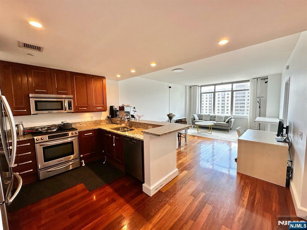 Property Photo: 8100 River Road 810 NJ 07657