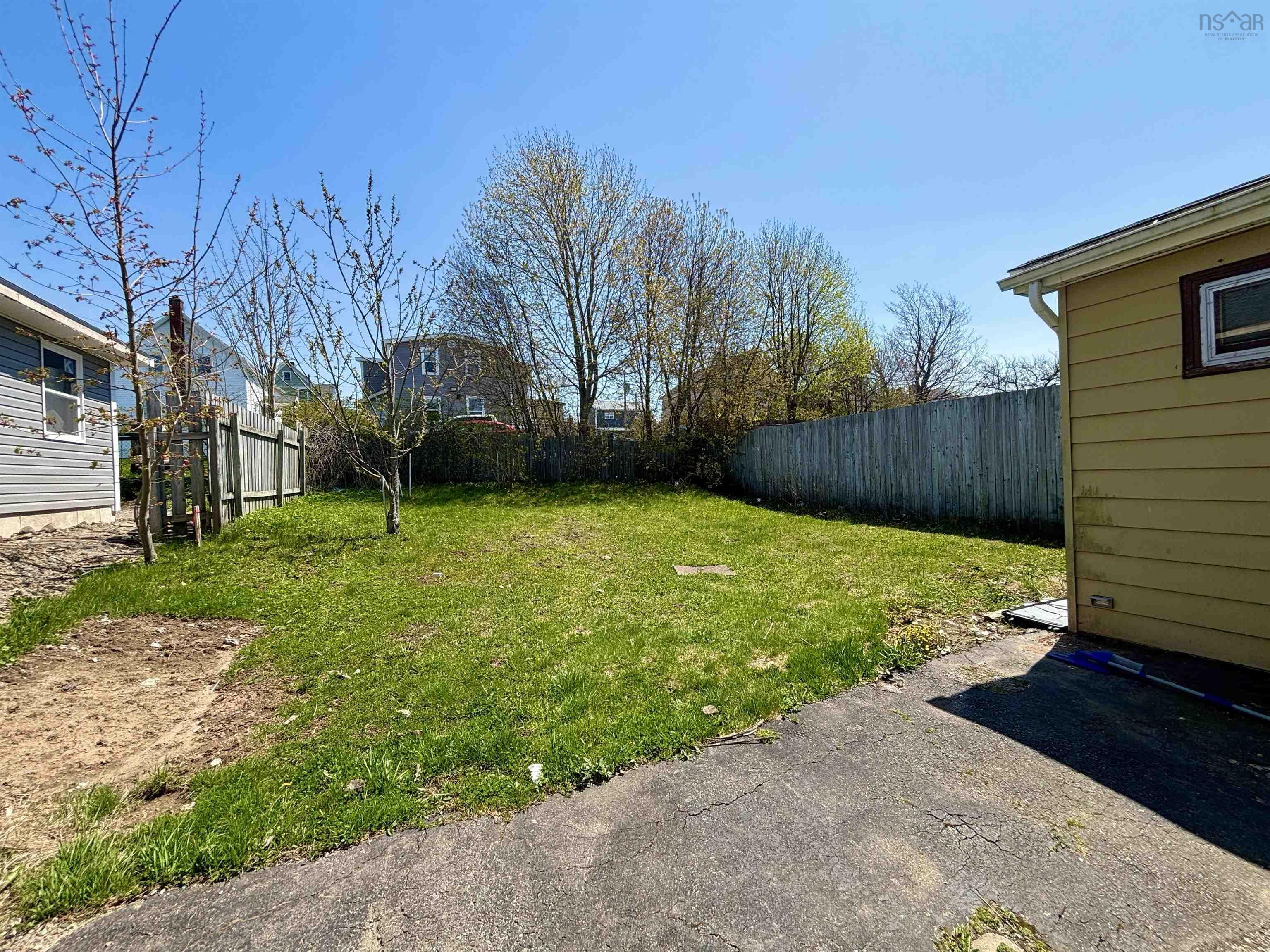 Photo de la propriété: 46 West Street NS B1N 1R7