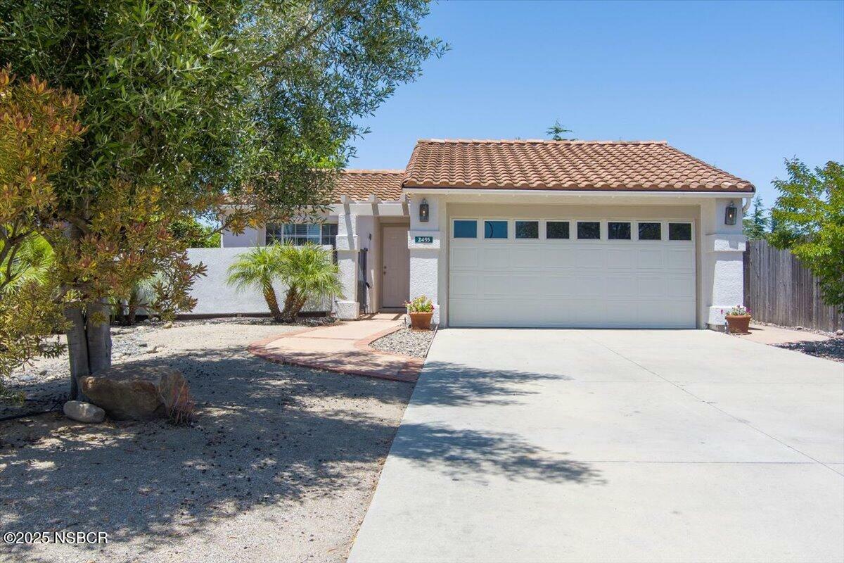 Property Photo: 2455 Santa Rosa Street CA 93455