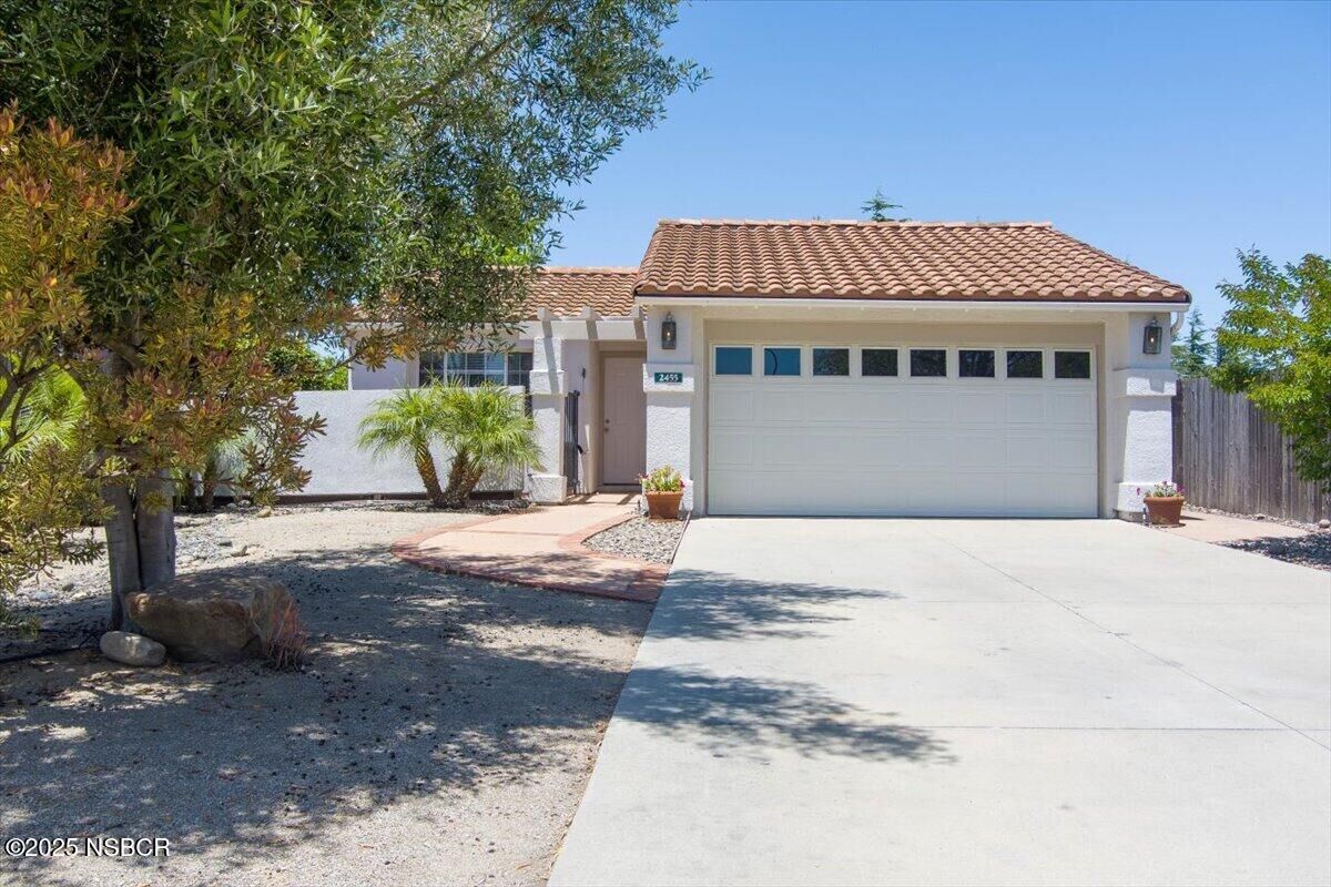 Property Photo:  2455 Santa Rosa Street  CA 93455 