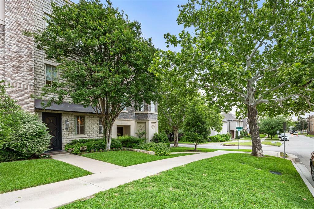 Property Photo: 4702 Dexter Avenue TX 76107