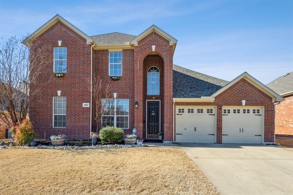 Property Photo: 5204 Copper Creek Drive TX 76244