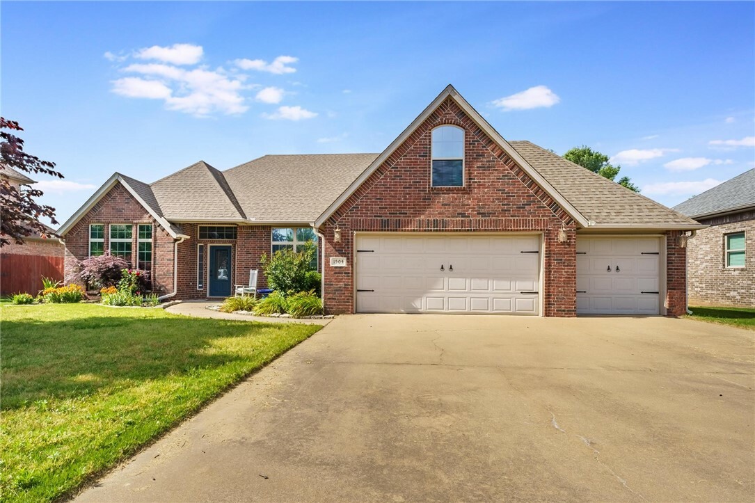 1504 Hayfield Avenue  Bentonville AR 72713 photo