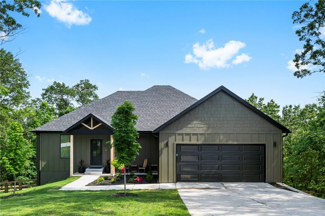 Property Photo: 10 Aberfeld Lane AR 72715
