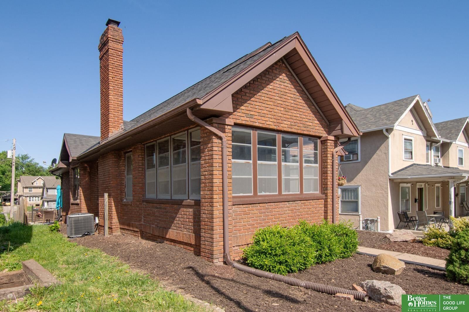 Property Photo:  136 N 34 Street  NE 68131 