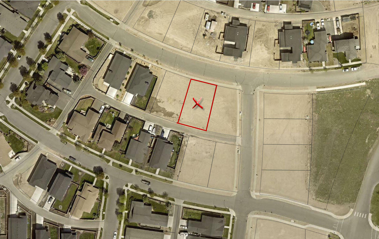 Property Photo: 1480 NE Perspective Drive OR 97754