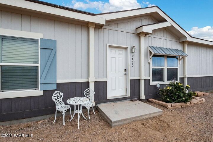 2460 W Hard Cider Trail  Paulden AZ 86334 photo