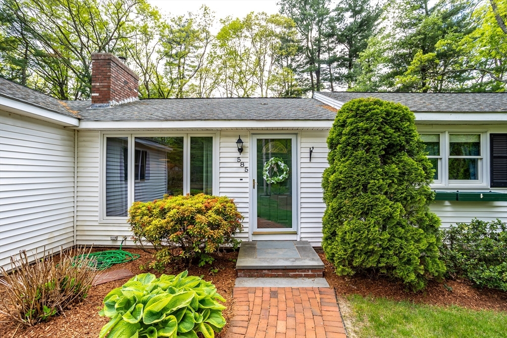Property Photo: 585 South Meadow Rd MA 01523